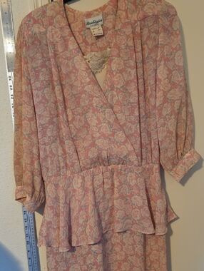 Floral Peplum Wrap Dress in Pink